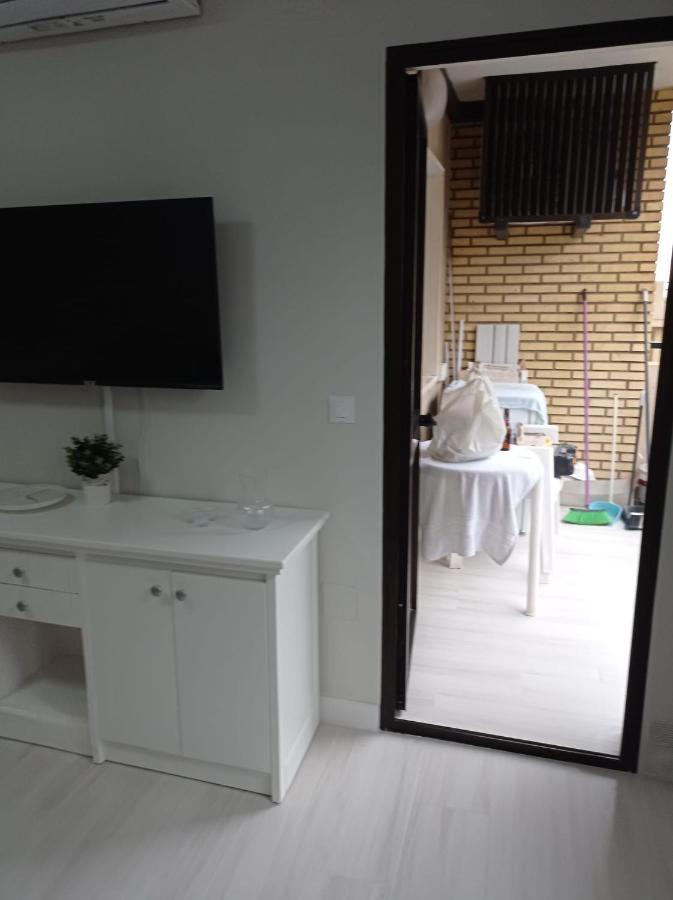 פואנגירולה Apartamento Ronda IV מראה חיצוני תמונה